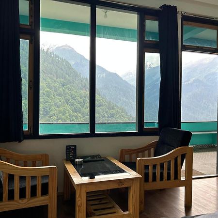 Aman Resort, Tosh Village, Himachal Pradesh Zewnętrze zdjęcie