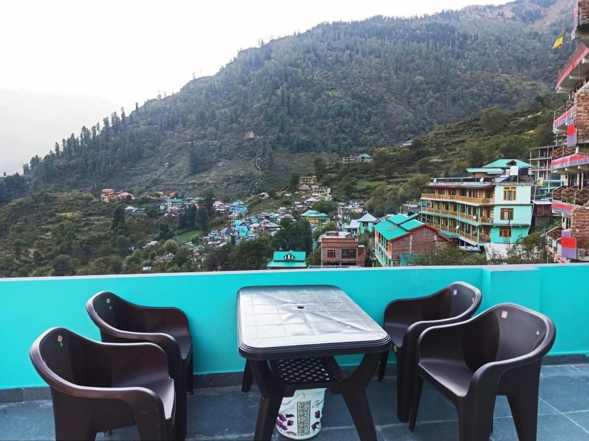 Aman Resort, Tosh Village, Himachal Pradesh Zewnętrze zdjęcie