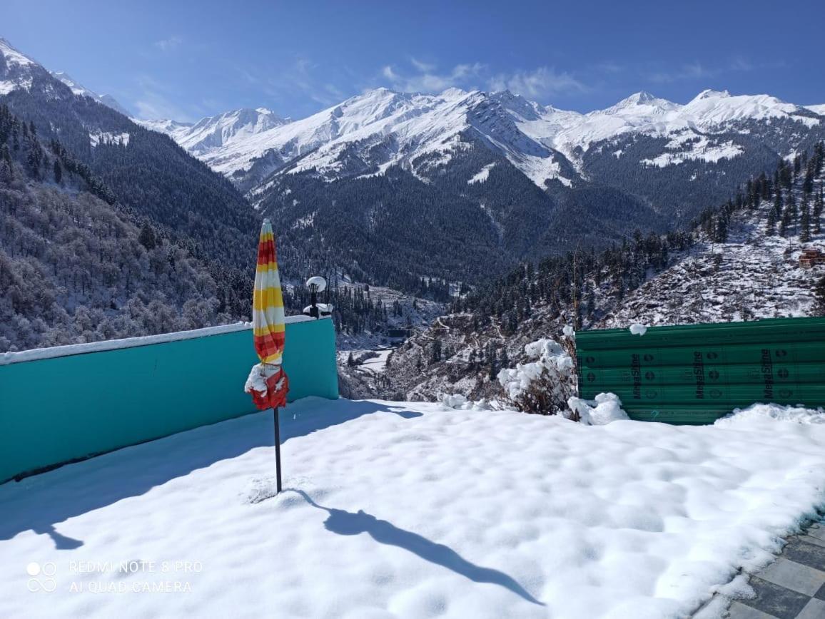 Aman Resort, Tosh Village, Himachal Pradesh Zewnętrze zdjęcie
