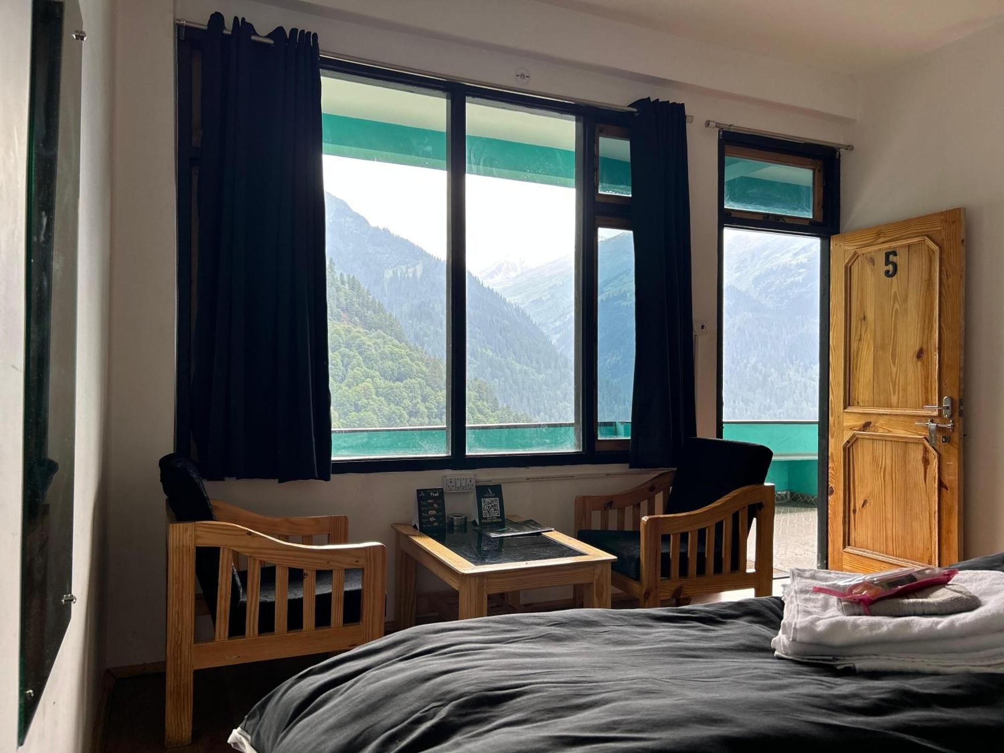 Aman Resort, Tosh Village, Himachal Pradesh Zewnętrze zdjęcie